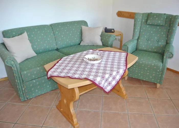 Ferienwohnungen Alpenperle